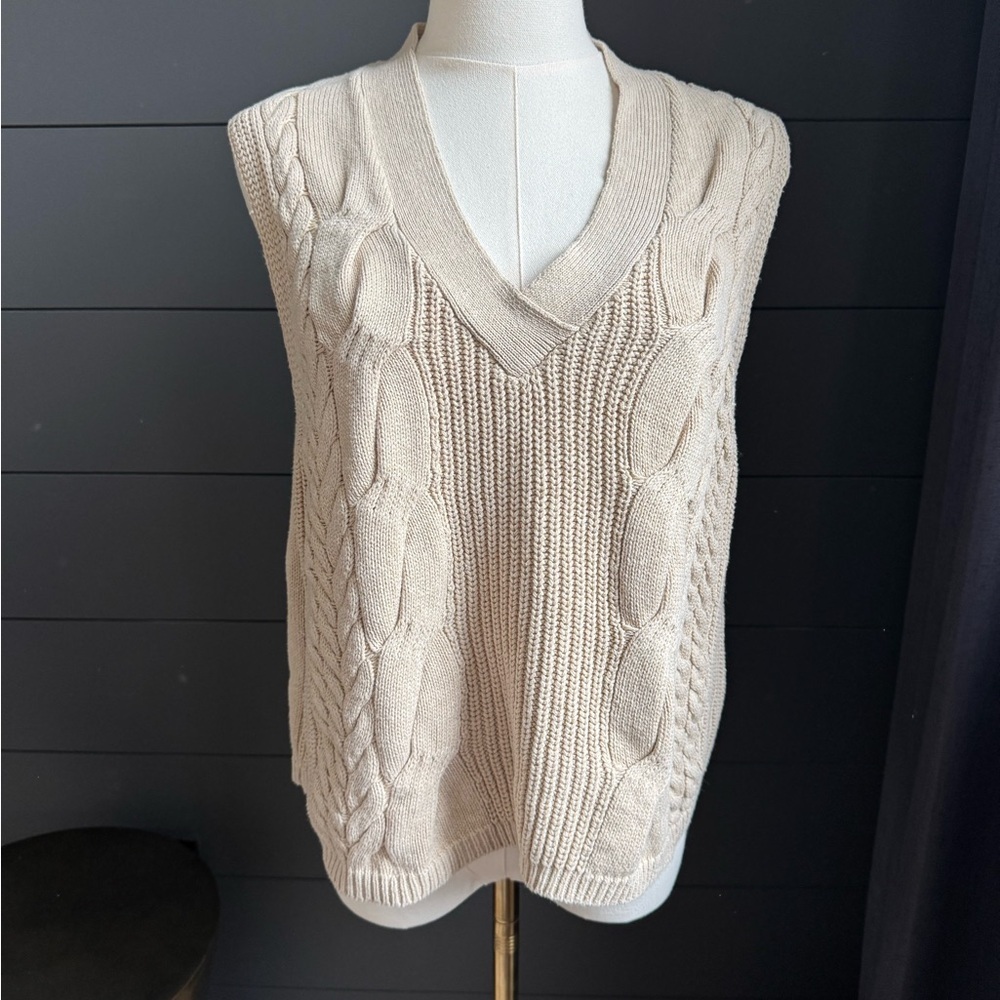 Object Cream V-Neck Cable Knit Sweater Vest Size Large Layering Piece